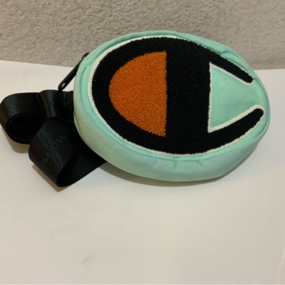NWOT Champion Core Prime Big C Logo Waist Pack Sherpa Aqua Fanny  Chest Bag - Picture 4 of 4